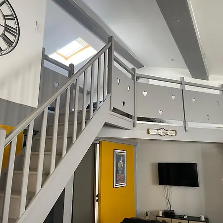 Chez Tony Et Laurie Apartment Montbrun-des-Corbières